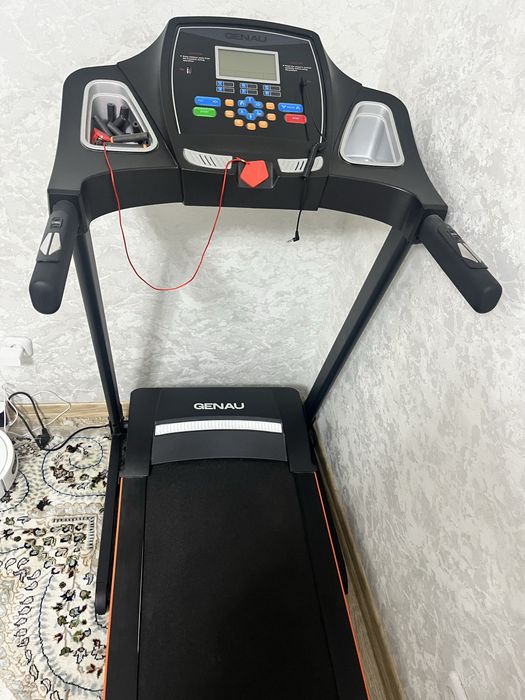 Беговая дорожка новая