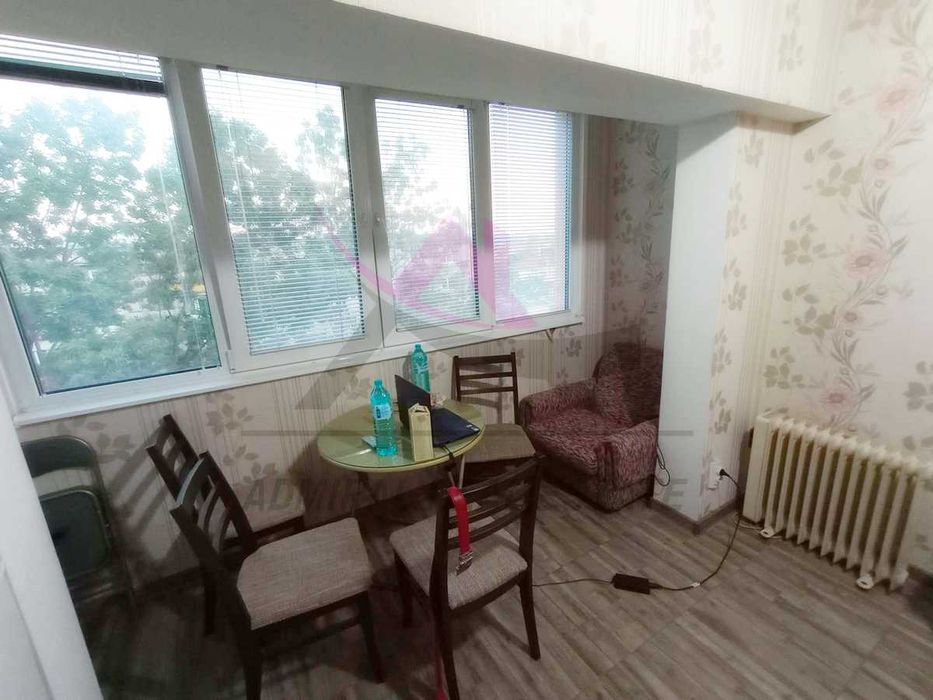 Дава се под наем Двустаен апартамент в Варна, Левски - 68 кв.м за 325 € - Снимка #1