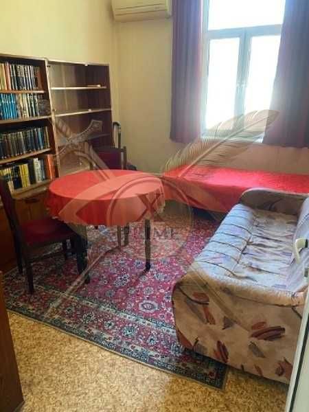 Етаж от къща в Център! 21915702