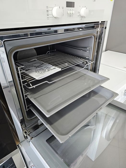 Фурна за вграждане Míele