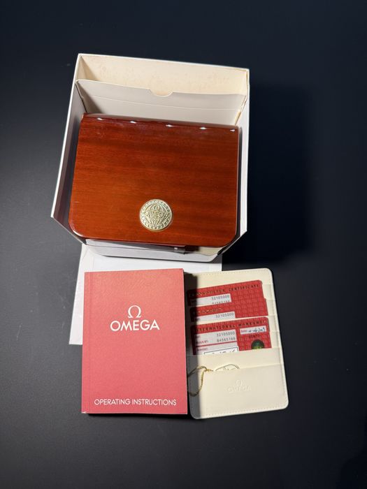 Omega Speedmaster Automatic