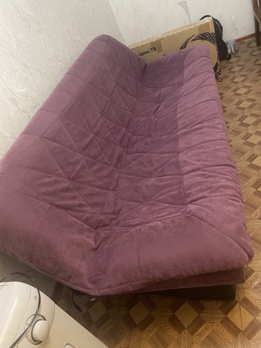 Срочно продам диван