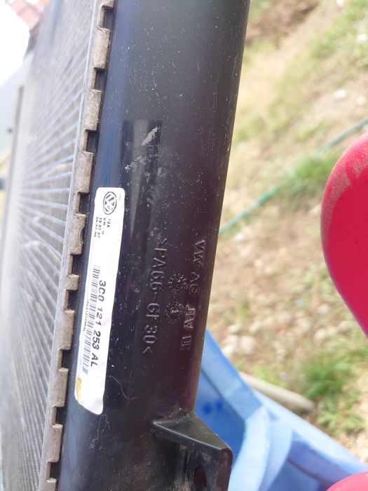 Radiator VW Passat B 6