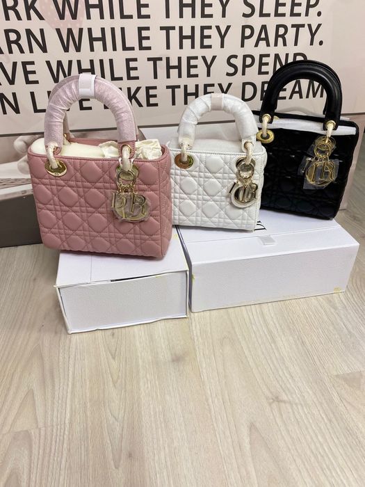 Geanta/Rucsac Premium Louis Vuitton