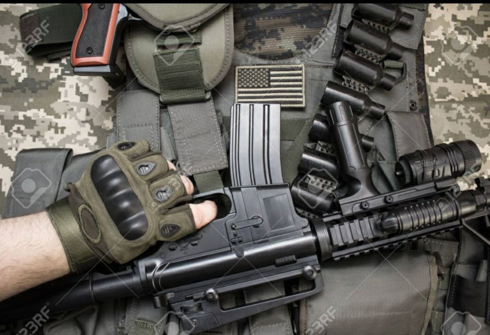 Тактически ръкавици без пръсти с предпазни протектори стрелба airsoft