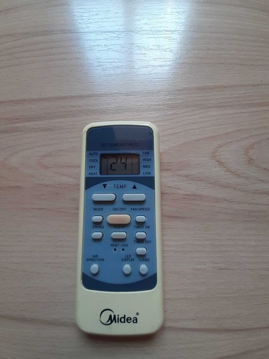 Дистанционно за климатик Midea, TYPE: R51/M/E