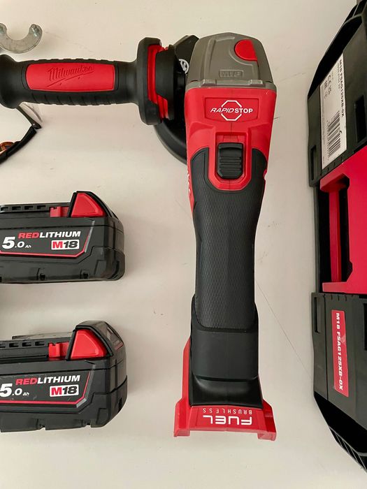 Milwaukee M18 FSAG225XB polizor unghiular flex