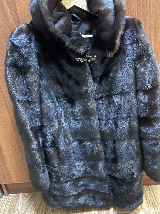 Продам норковую шубу