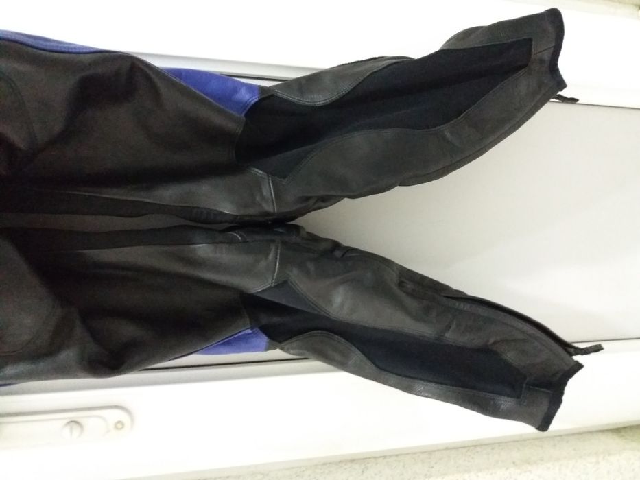 ЧИСТО НОВ мото екип IXS цял