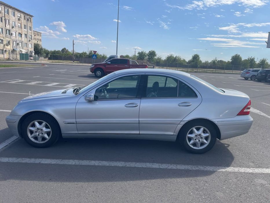 Mercedes-Benz C