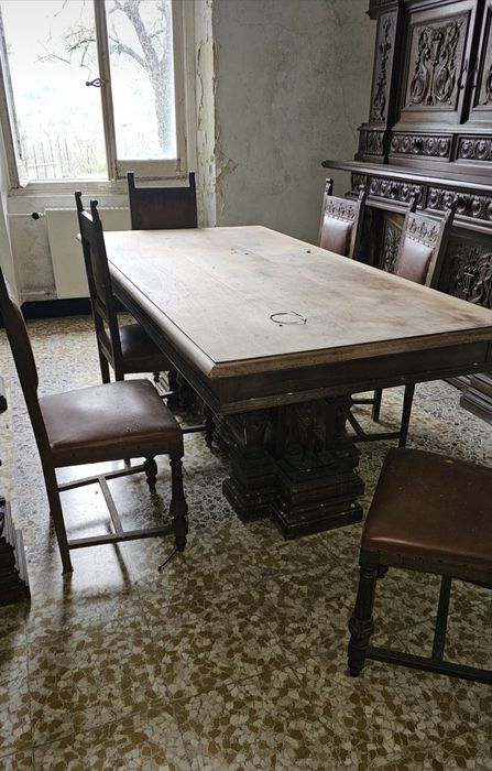 Vând mobila vintage din lemn masiv