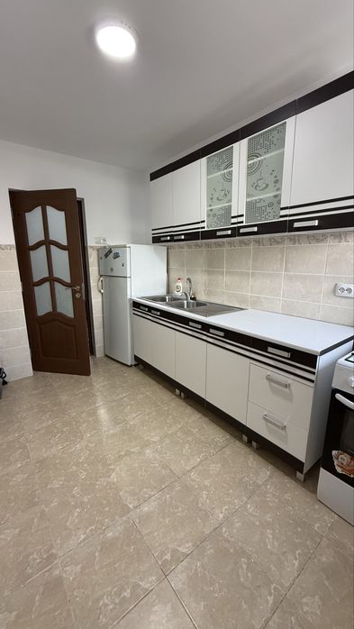 Apartament 4 camere Scornicesti Olt