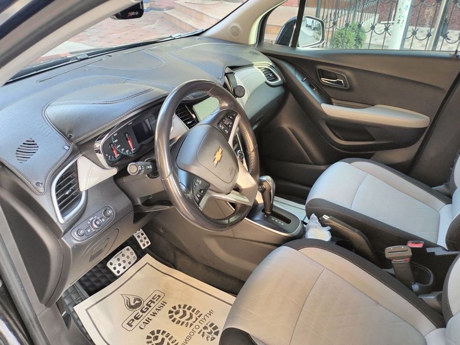 Trekr 1 aftomat qora