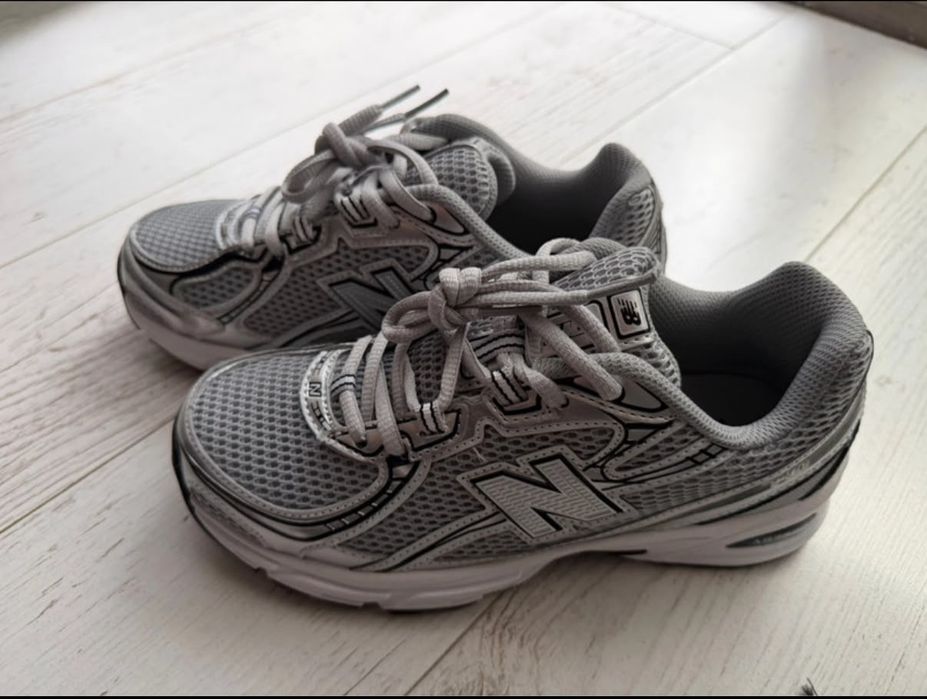 New Balance 740JPG 37.5 23CM