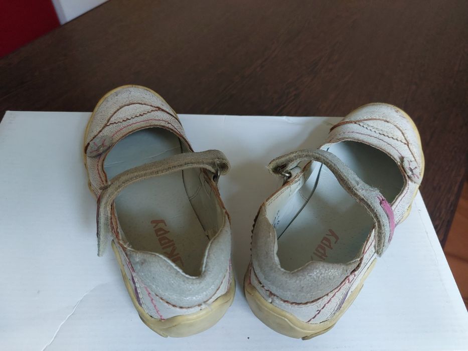 Pantofi 28 si 29 din piele naturala, fete - UTILIZATI