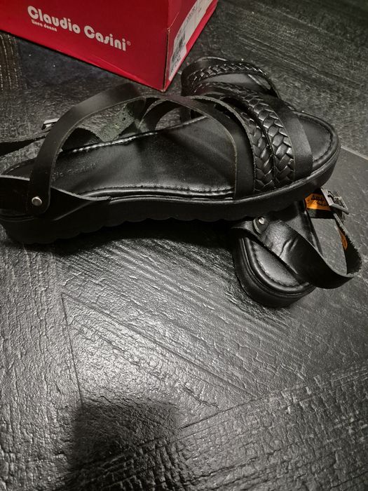 Sandale piele naturala noi mar 38