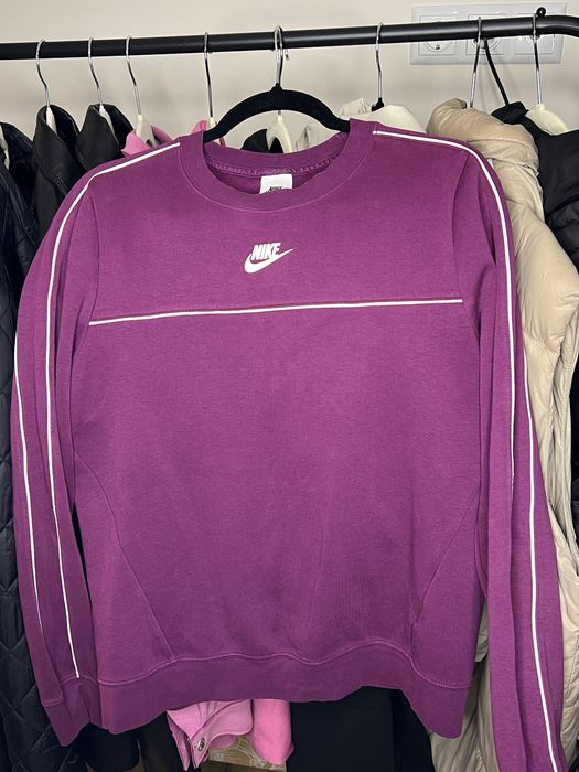 Дамски спортен комплект Nike