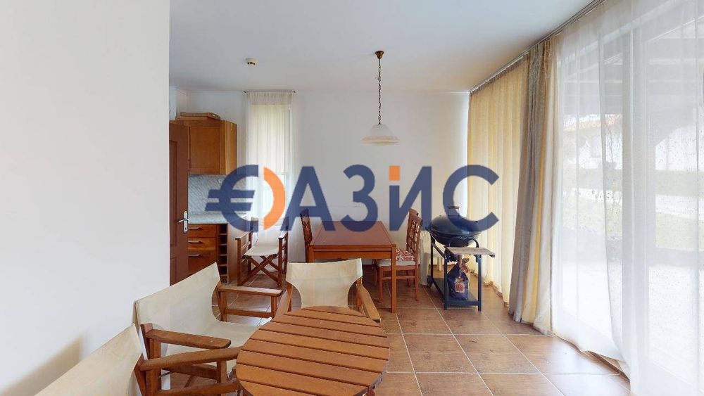 Продава се Тристаен апартамент в с. Кошарица, Област Бургас - 130 кв.м за 506 €/кв.м - Снимка #7