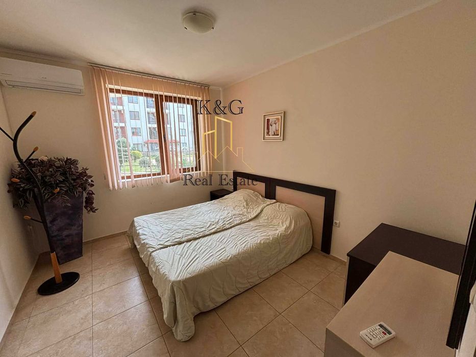 Тристаен апартамент в с. Равда