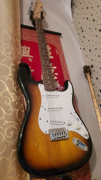 Fender Squire Stratocaster. Indonesia