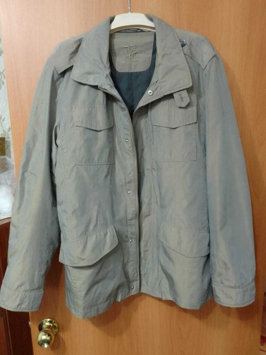 Мужская ветровка