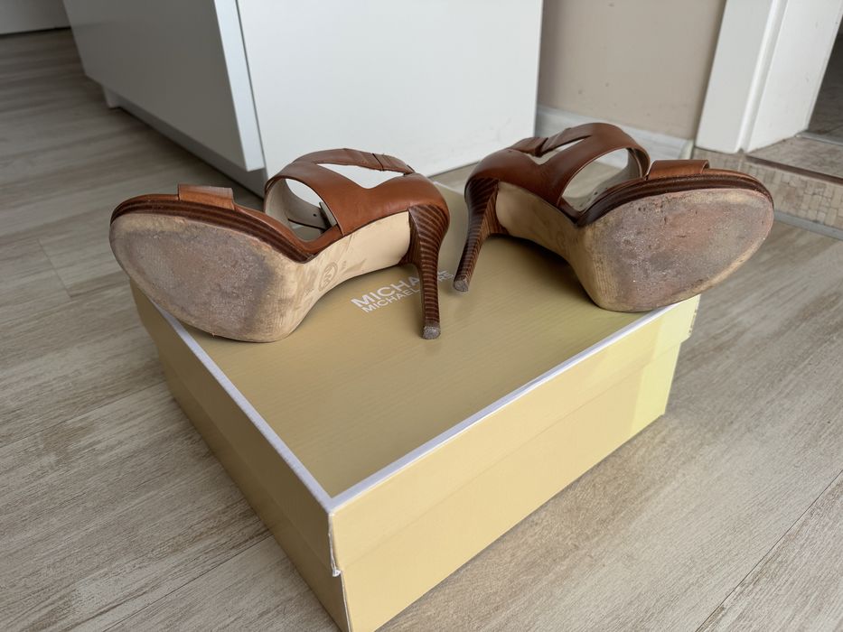 Michael Kors обувки