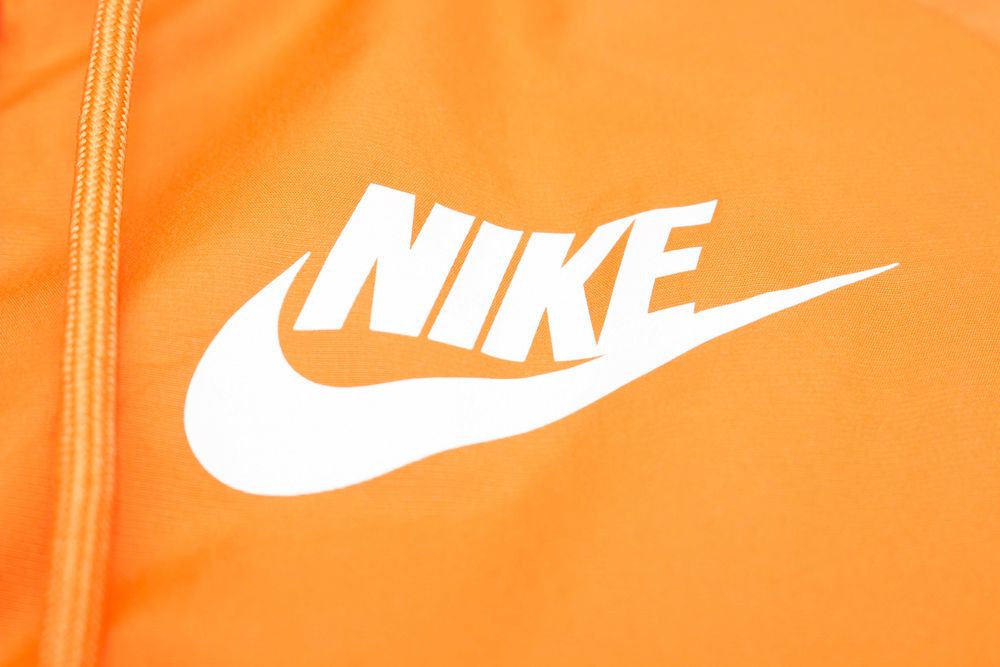 Nike оригинално дамско яке с качулка ветровка горница XS