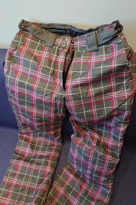 Vând pantaloni de ski damă
