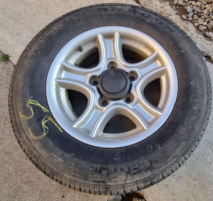 Vand jante pentru Suzuki Vitara 1.6 benzina, Samurai, Jimny