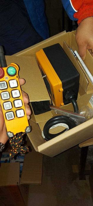 разные тельферы тали и аксессуары, запчасть для крана и тельфера тали