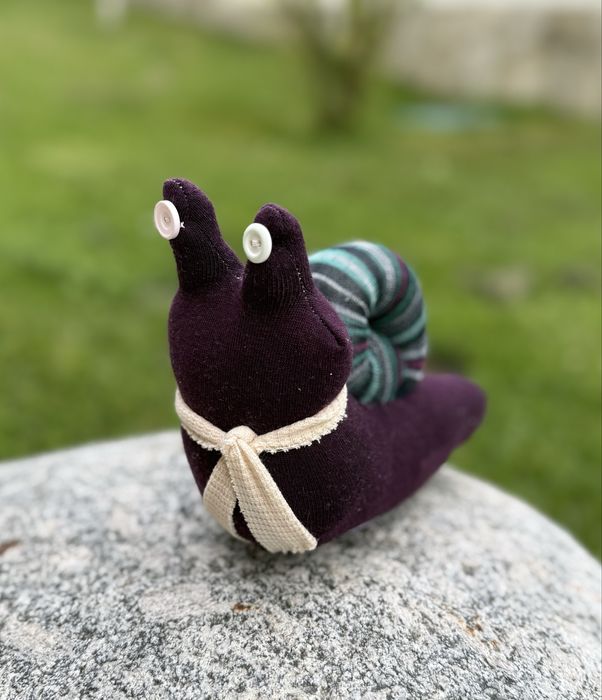 Ръчно изработена плюшена играчка