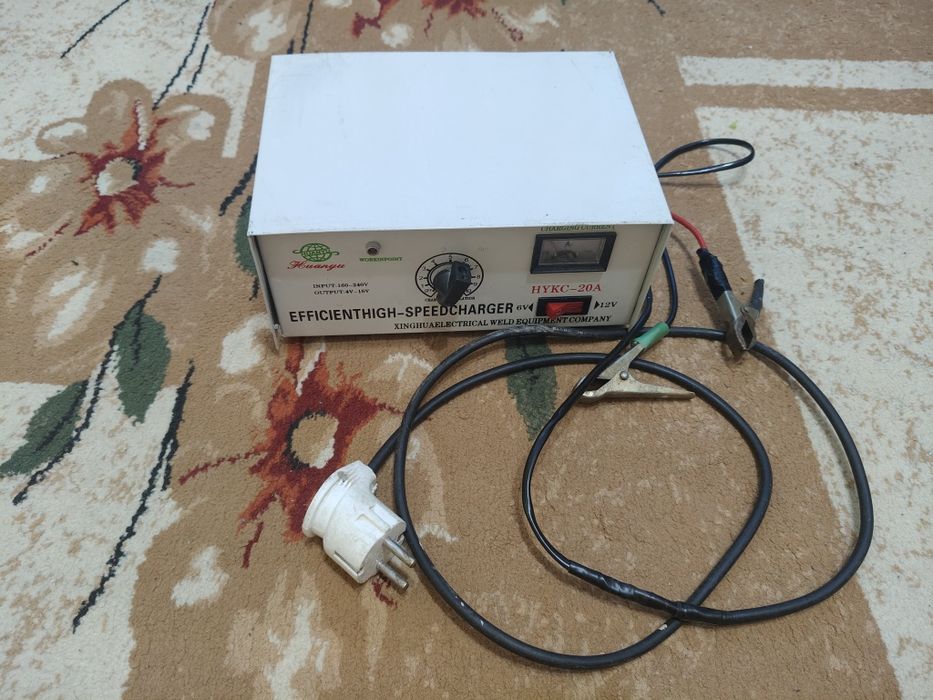 Зарядное устройство Huanyu