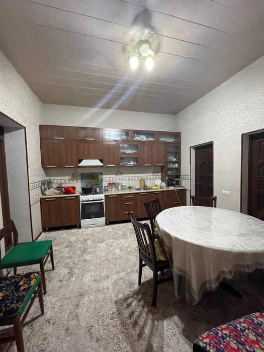 Продам дом 2,5 соток метро Шахристон