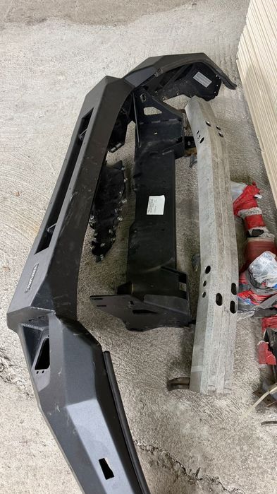 Предна офроуд броня за toyota Land cruiser j200