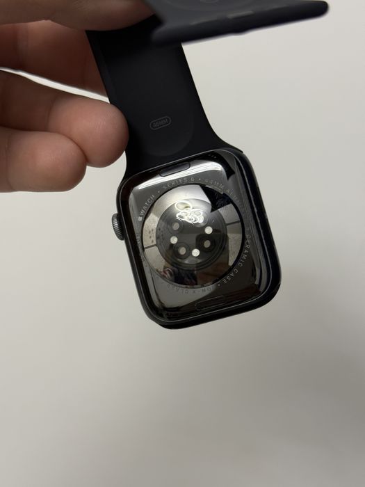 Apple Watch 6, GPS, Cellular, 44MM, Baterie 95%, Black Excelent