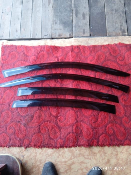 Продаю ветровики