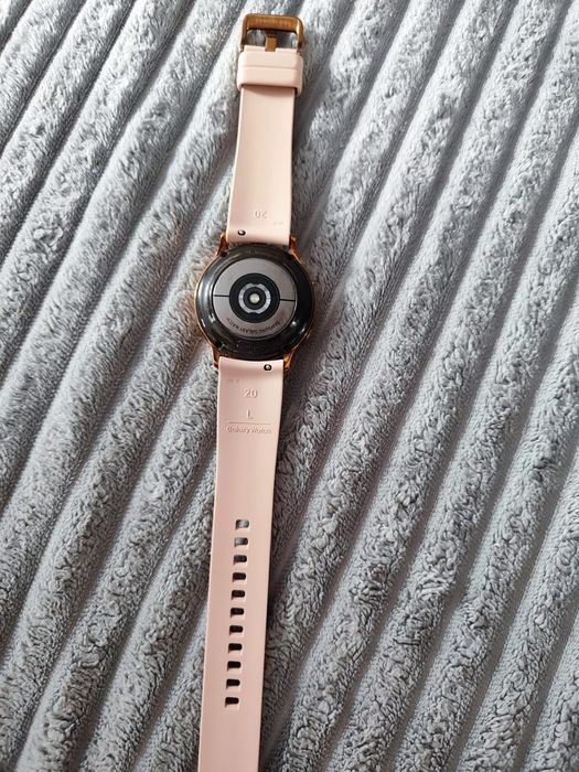 Смарт-часы Samsung Watch Active2 Rose Gold