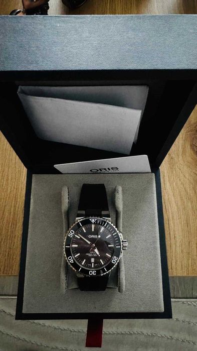 Ceas Oris Diving Aquis Titanium Date 43.5 mm