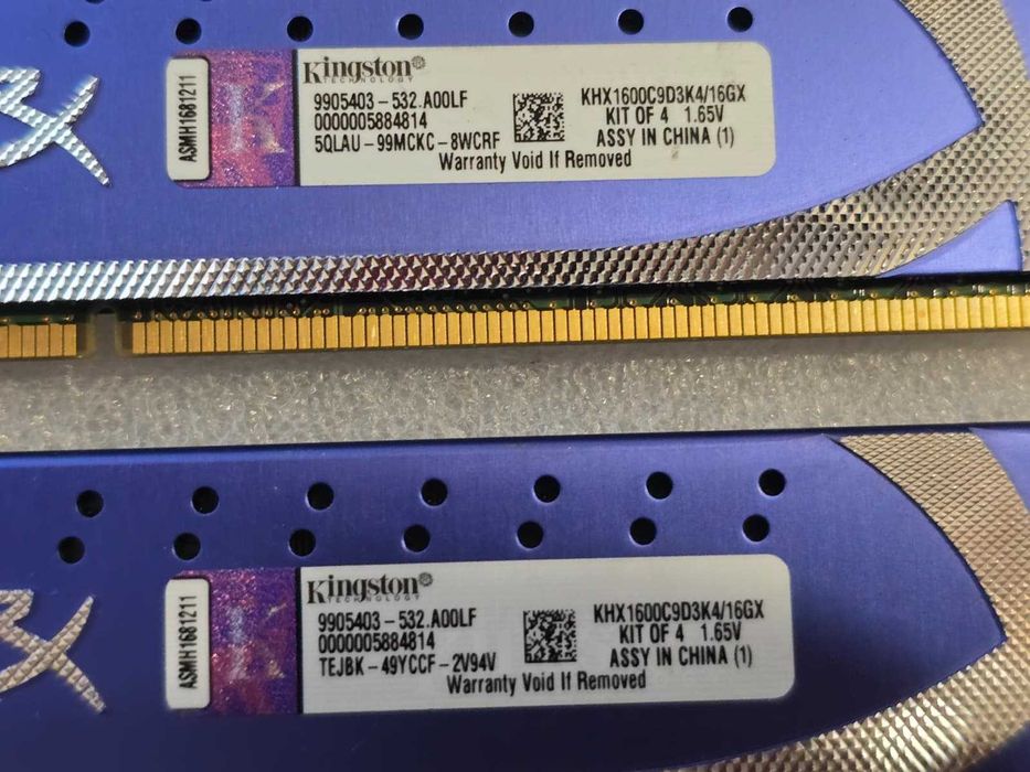 Kit memorie RAM Kingston HyperX 16GB (4x4GB) DDR3 1600MHz Genesis CL9 XMP