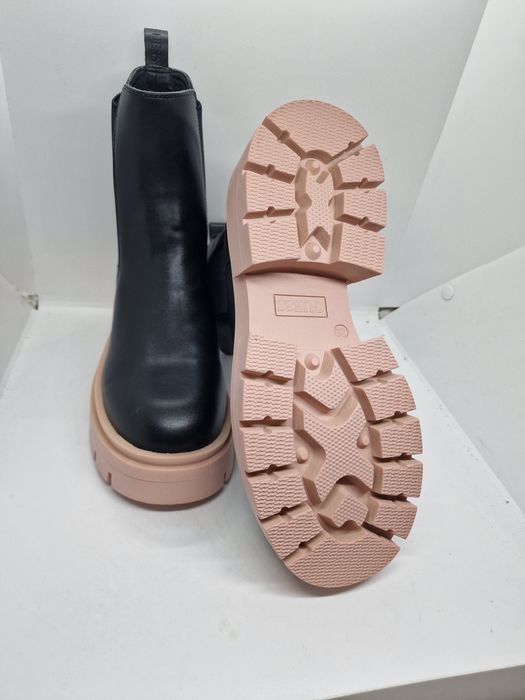 Ghete Guess Gretty nr. 39