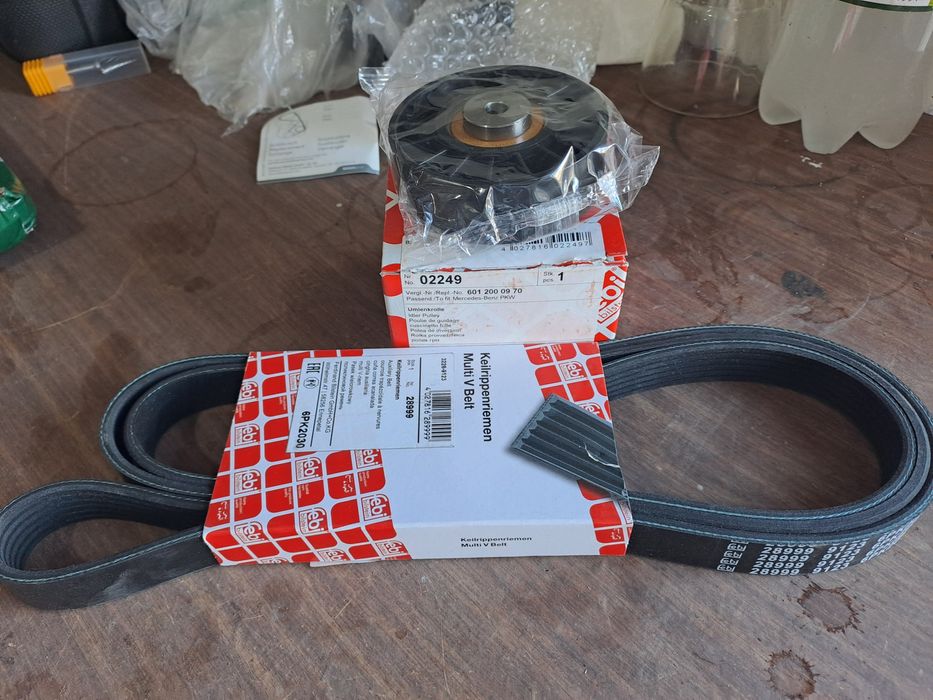 Запчасти на мерседес 124