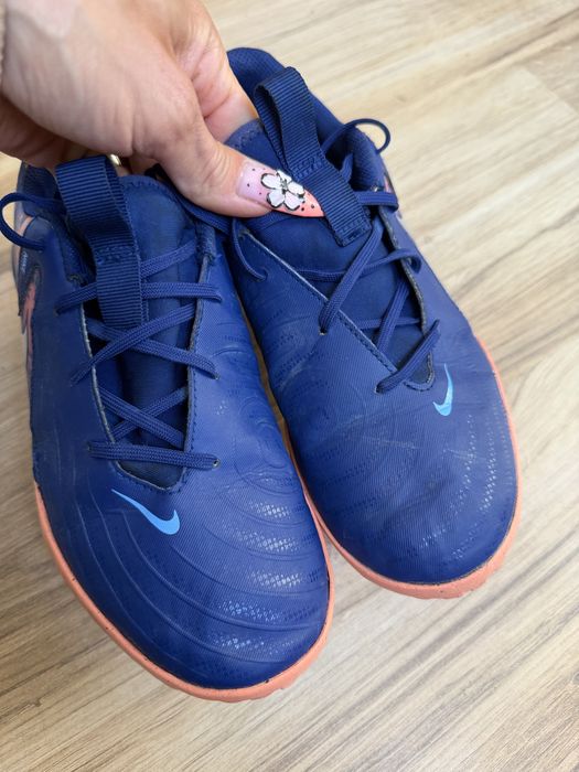 Оригинални юношески маратонки Nike Phantom GX II Academy TF! 37,5 н