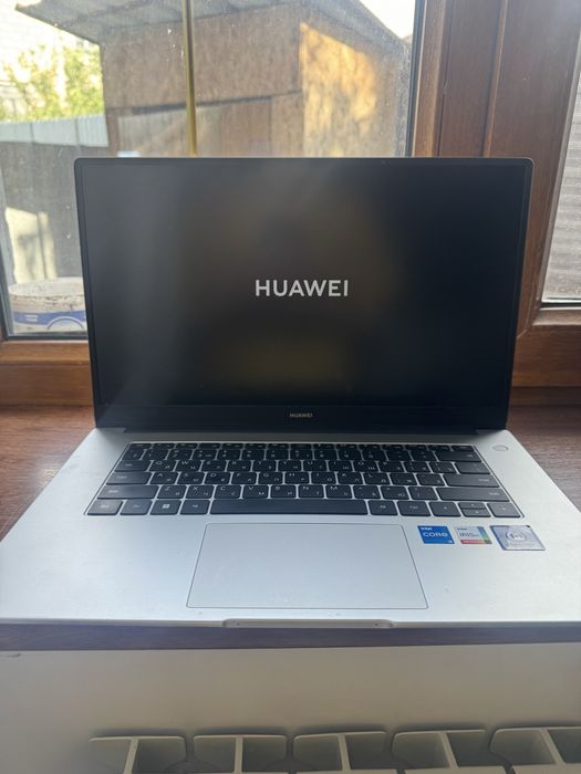 Ноутбук Huawei MateBook D 15 (Intel Core i5 / 8GB)