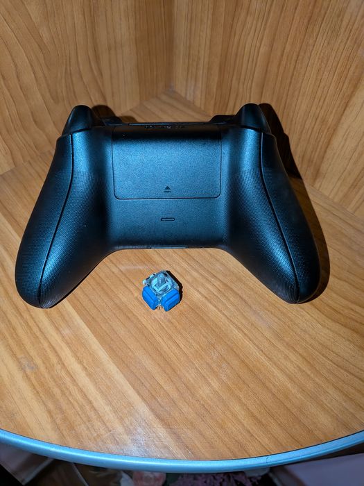 Controller Xbox one series X/S  cu analoage TMR