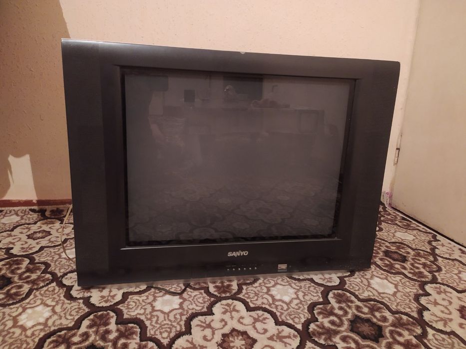 Televizor SANYO sotiladi ishlashi zo‘r