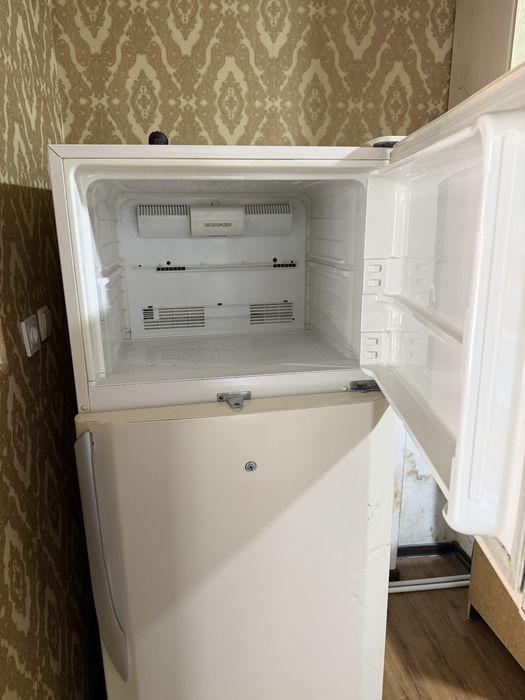 Холодильник б/у