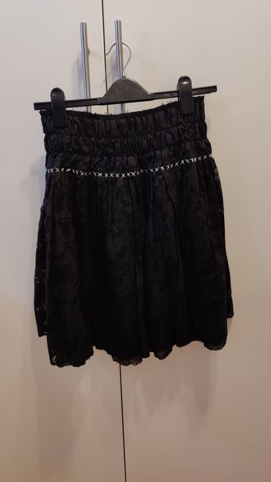 Fusta neagră Stefanel