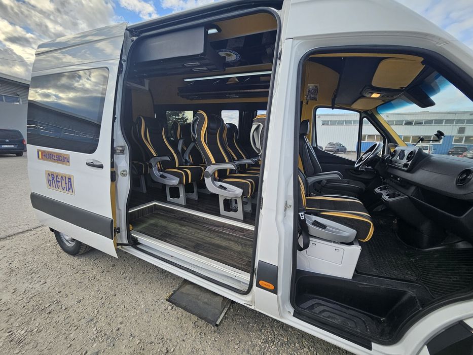 Mercedes-Benz SPRINTER transport persoane ,varianta VIP