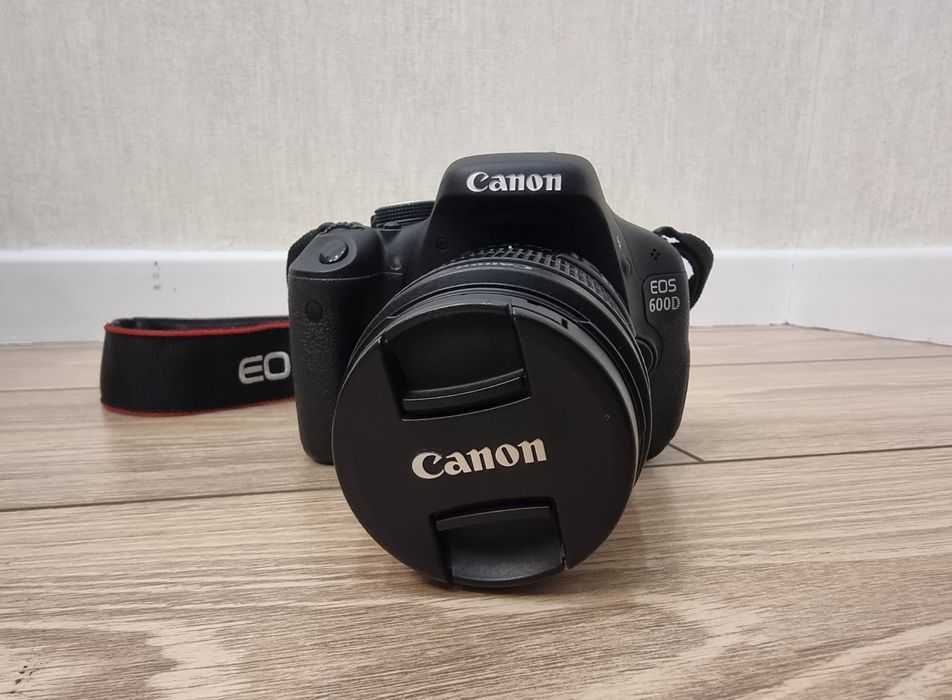 Фотоаппарат цифровой Canon EOS 600D