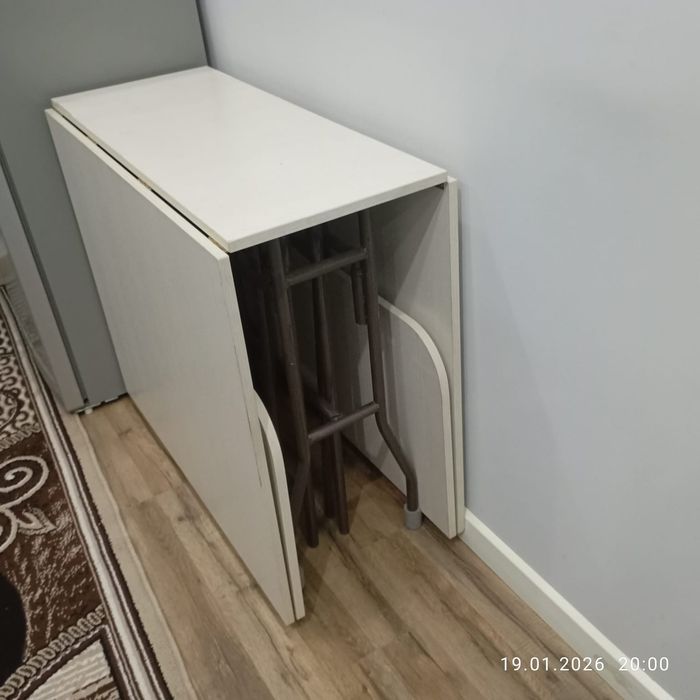 Стол для зала трансфермер